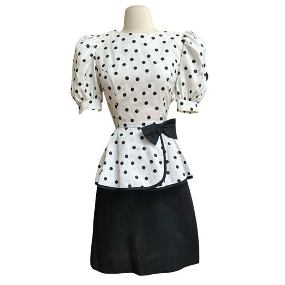 Vintage Dresses & Skirts - Killer Vintage 1980s White Pleated Tiered Peplum Polka Dot Bow Puff Sleeve Dress